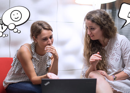 Zwei Mitarbeitende im Gespräch Due collaboratori a colloquio